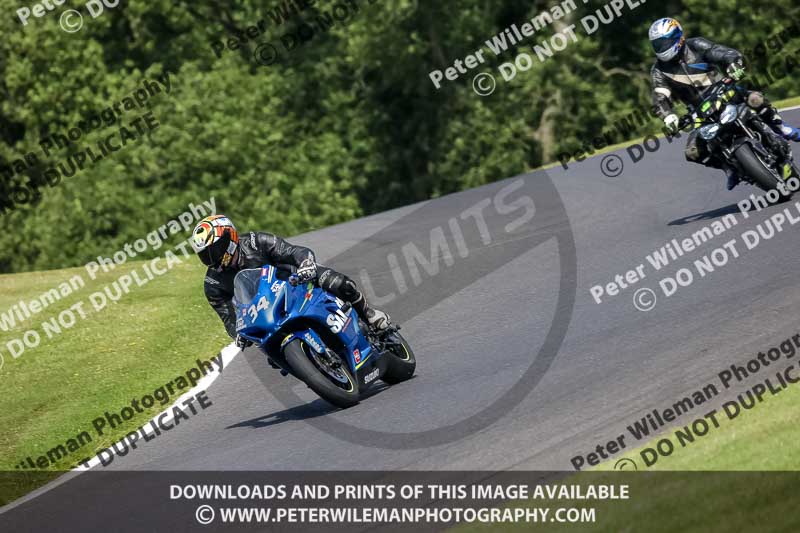 cadwell no limits trackday;cadwell park;cadwell park photographs;cadwell trackday photographs;enduro digital images;event digital images;eventdigitalimages;no limits trackdays;peter wileman photography;racing digital images;trackday digital images;trackday photos